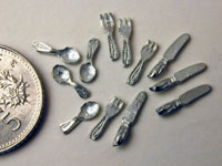 Place setting 4 x 3 pieces 1/24th scale