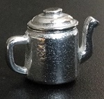 Kitchen teapot with lid