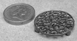 Trivet