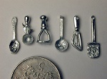 6 Kitchen Utensils 1/24 scale