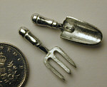 Garden hand fork and trowel