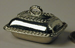 Entree dish and lid